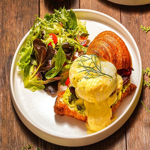 Eggs_Benedict.jpeg